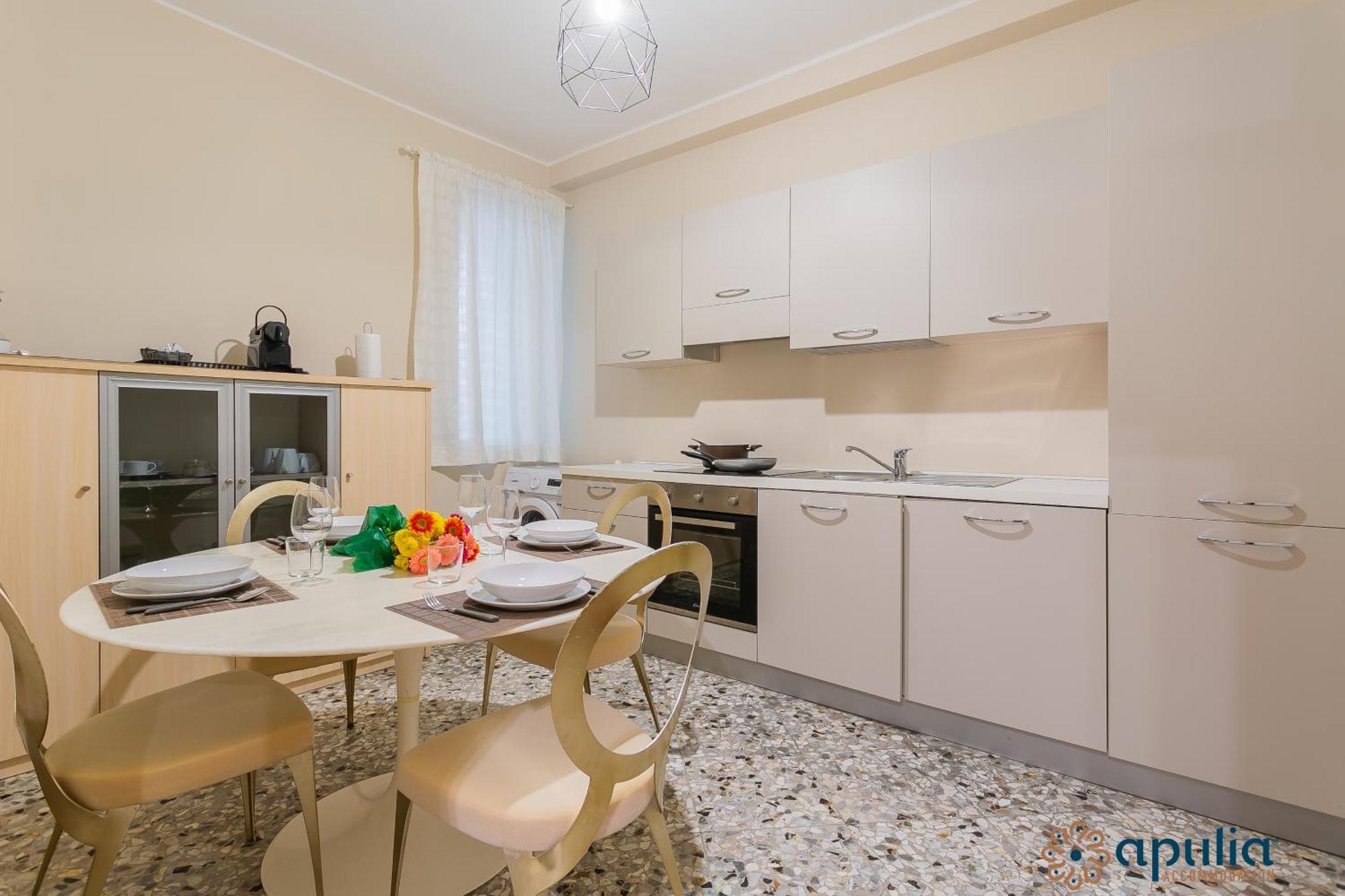 Piccinni Guesthouse By Apulia Accommodation Bari Exterior foto